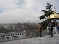 Topkapi paleis met uitzicht over de bosporus